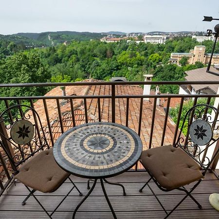 Historic Apartment In The Heart Of The City ヴェリコ・タルノヴォ エクステリア 写真